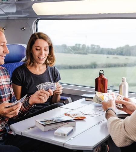 tgv lyria friends travelling in family square playing cards